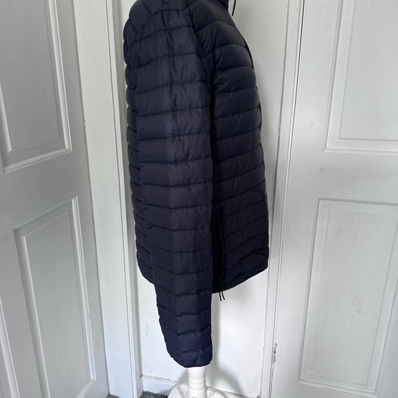 V by very size M Navy light thin quilted jacket with bag - Picture 10 of 12